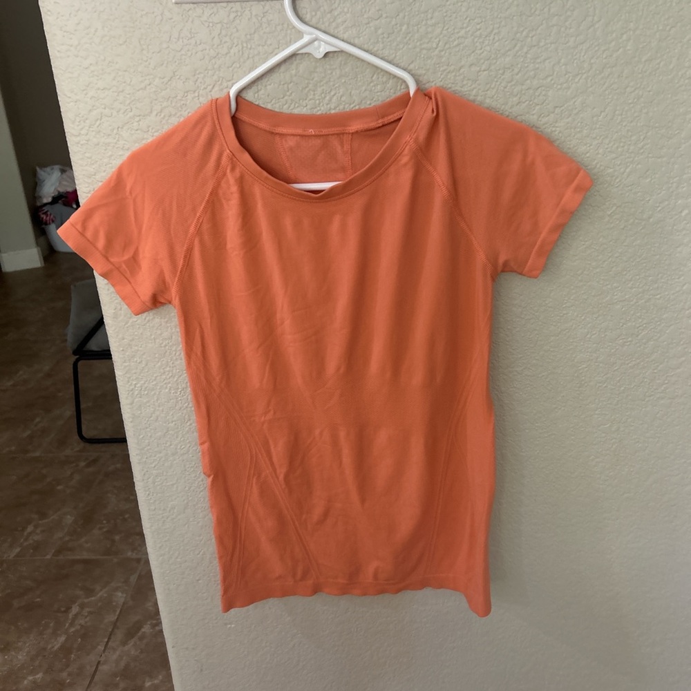 Athleta Small dry fit top. Excellent used condition from a smoke free home.